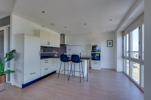 Medium property photo - Sint-Jobsweg 22J, 3024 EJ Rotterdam